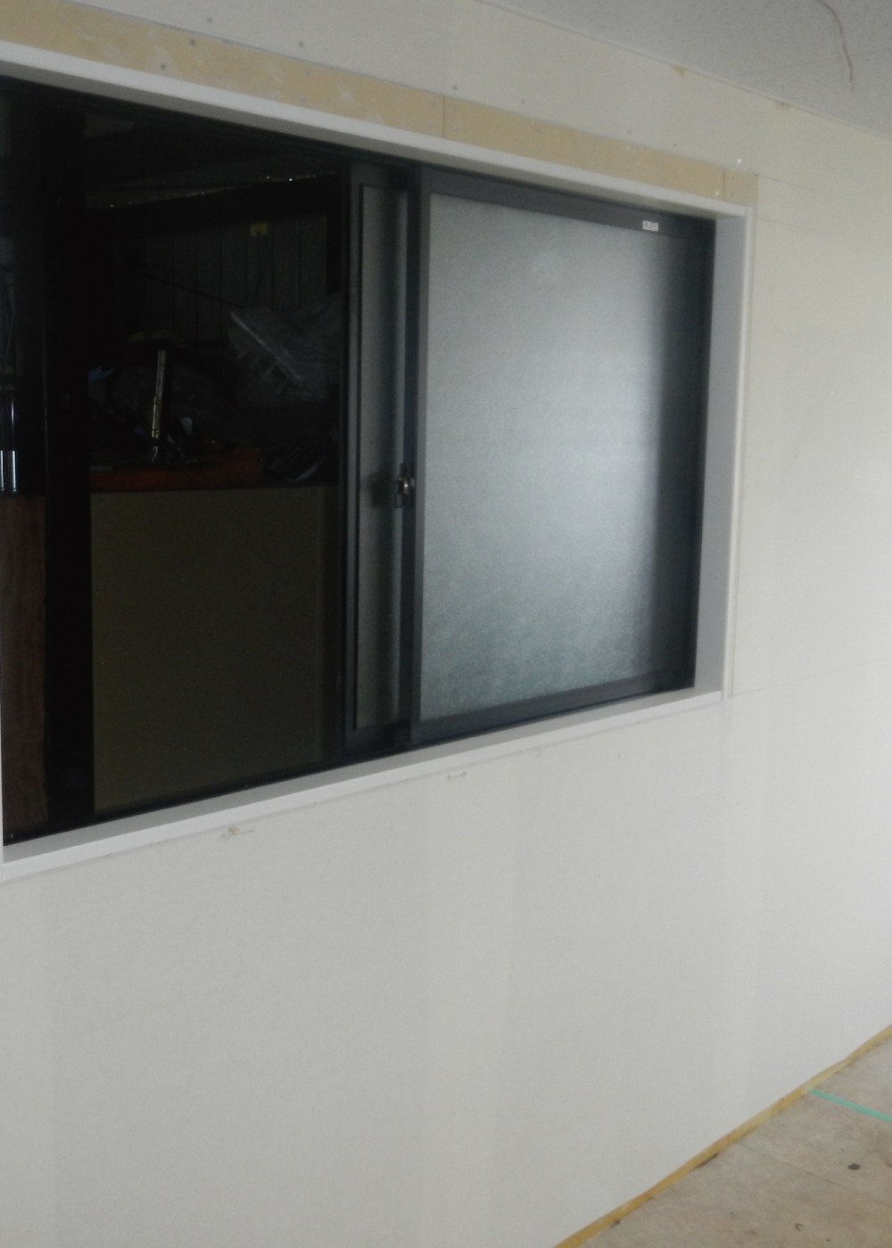 店舗_サッシ工事_高槻市のイメージ